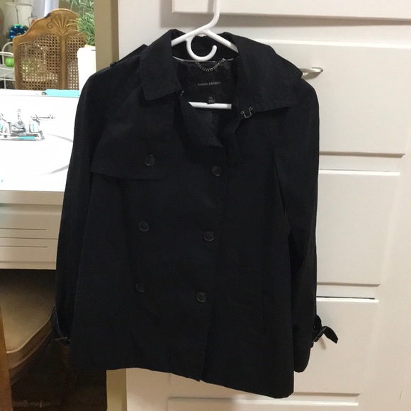 Banana Republic Jackets & Blazers - Banana Republic Short Trench. Size: xs Color: Black